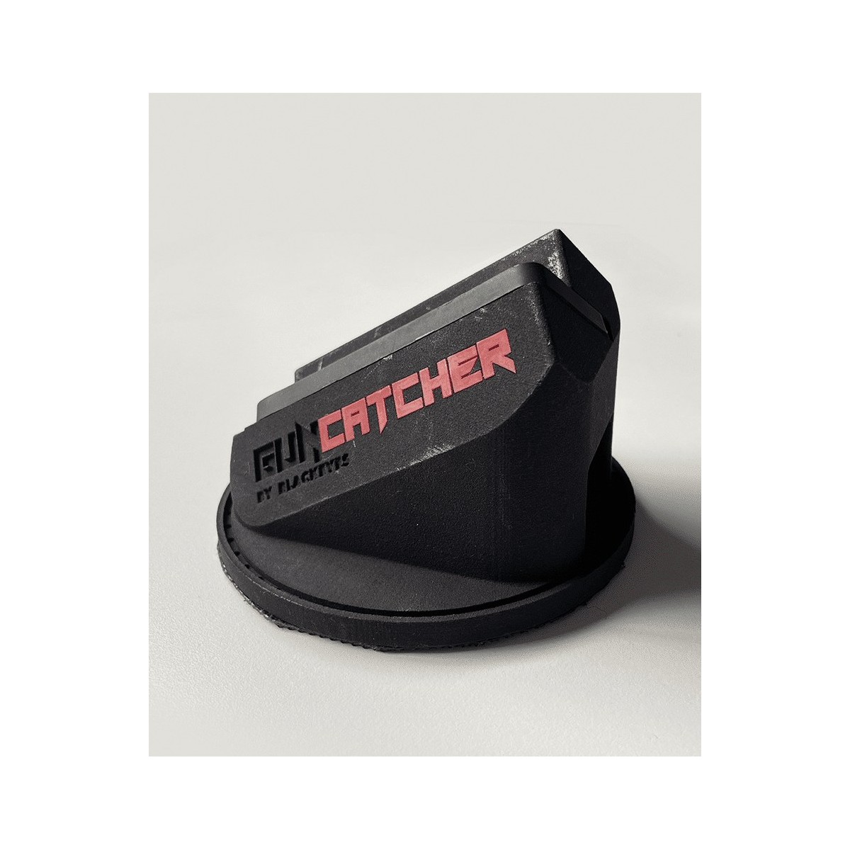 GunCATCHER – Hands-Free System for Weapon